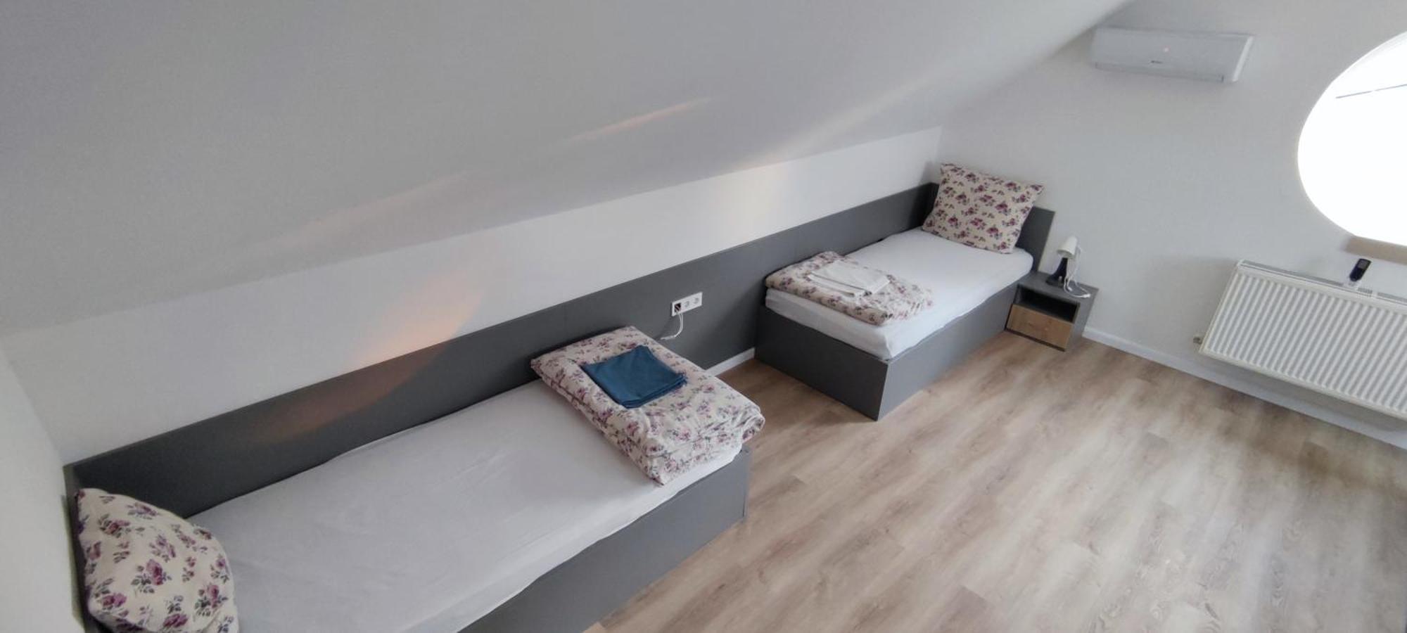 Village Garden Family Guest House Tiszakanyar Ruang foto