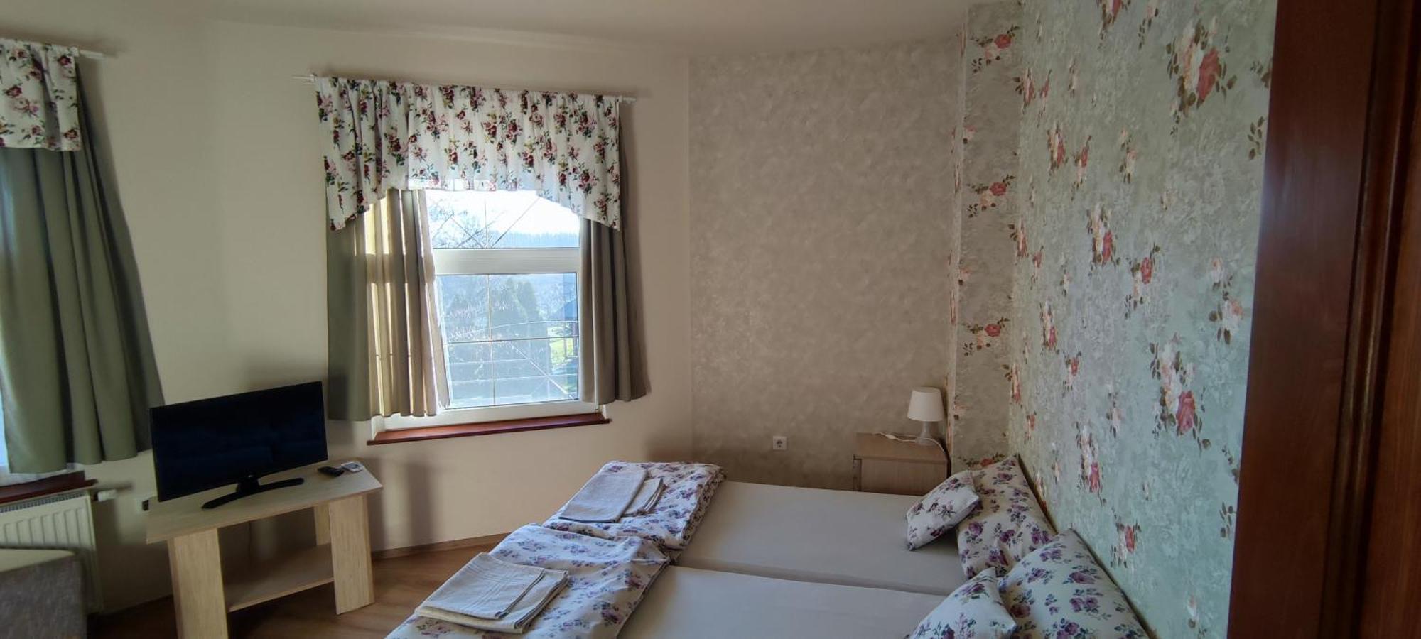 Village Garden Family Guest House Tiszakanyar Bagian luar foto